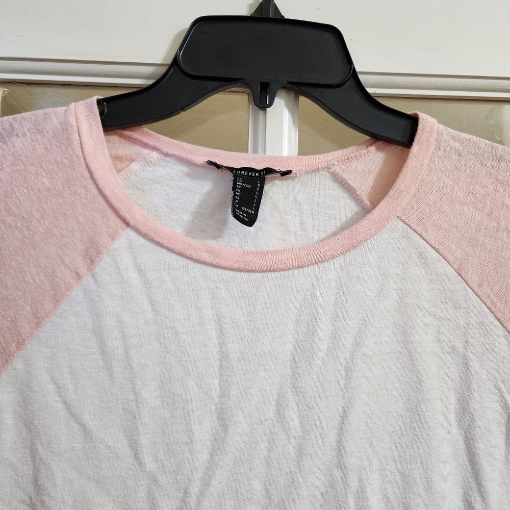 Forever 21 Pink White Raglan Crop Tee Size L Colorblock Baby Tee Casual Y2K - Picture 5 of 8